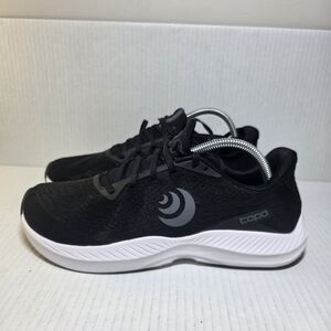 Topo Fli-Lyte 5 Womens Size 10  Black Athletic Running Walking Shoes Sneakers